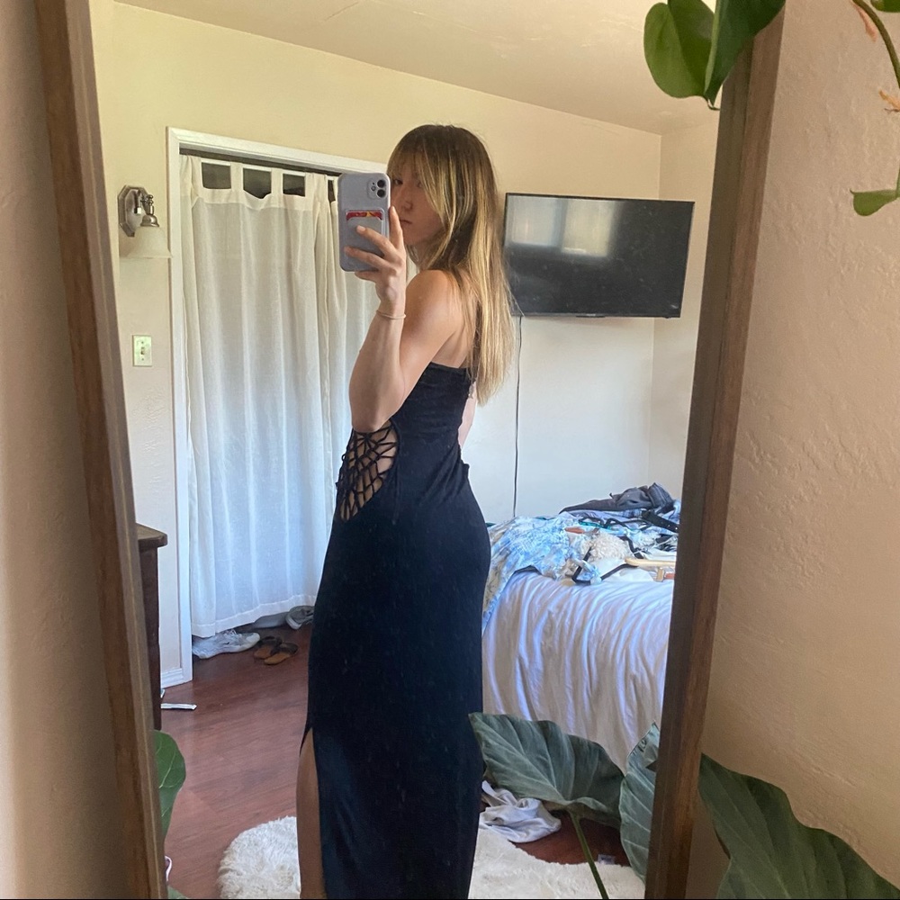 Indah Maxi Dress - Picture 5 of 11